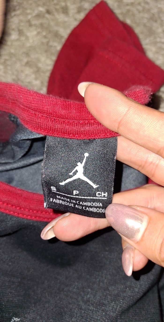 Magnifique haut homme taille s Jordan - photo numéro 2