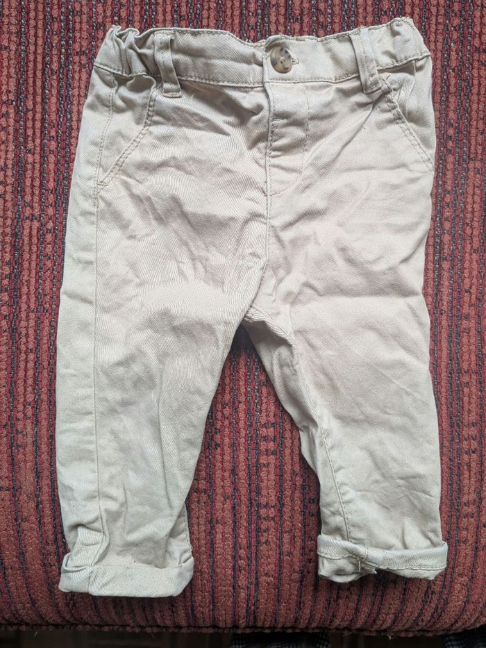 Lot pantalons et salopettes 9  mois - photo numéro 6