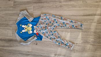 Pyjama léger, motifs sonic Taille 5/6 ans.