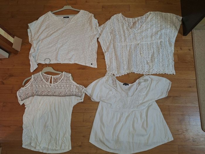 Lot 4 hauts femme dentelle et autres taille S