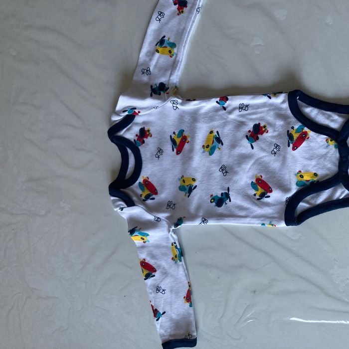 Lot 7 bodies thème aviation orchestra 3 mois