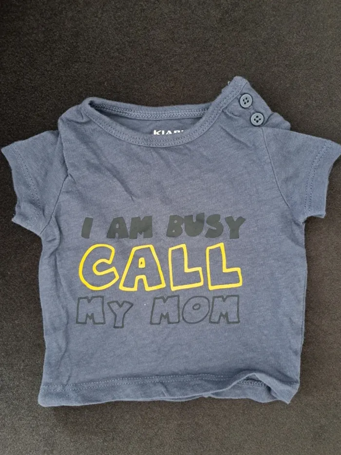 T-shirt bleu pour bébés