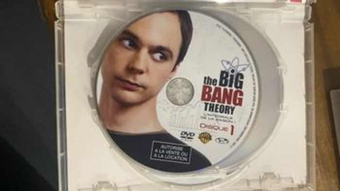 DVD Saison 1 The Big Bang Theory - photo numéro 4