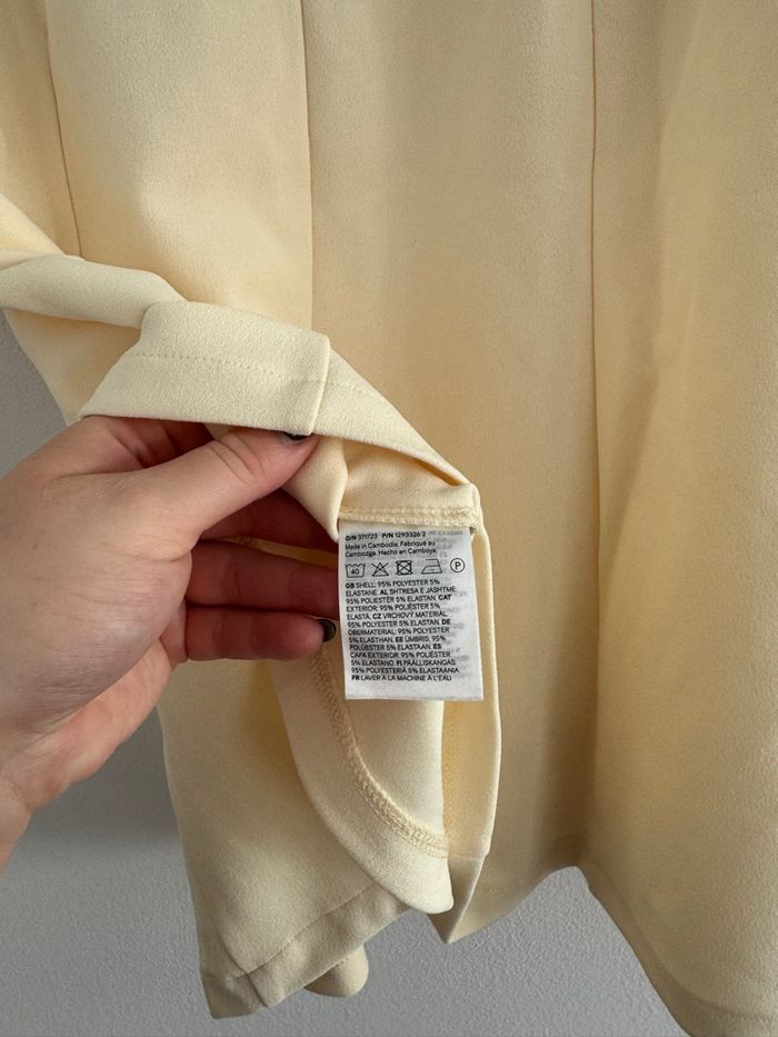 blouse évasé jaune H&M - photo numéro 3