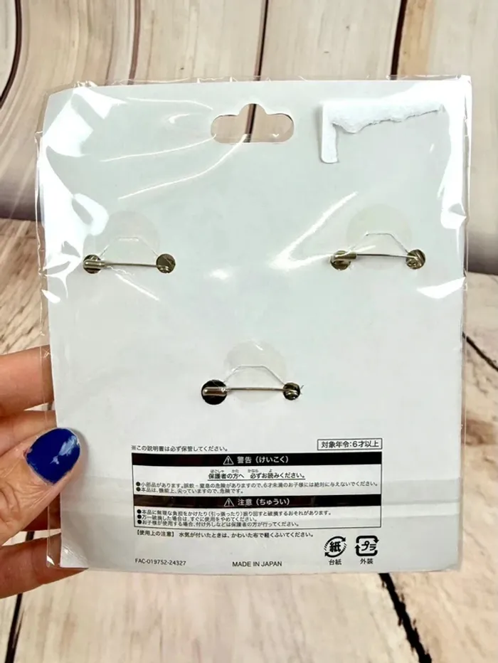 Lot de badges Disney Spécial Anniversaire Donald - Tokyo Disneyland exclusif - photo numéro 7