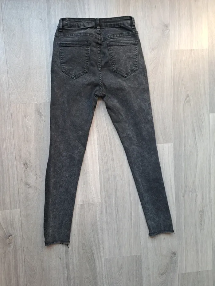 Jeans slim à trous - photo numéro 5