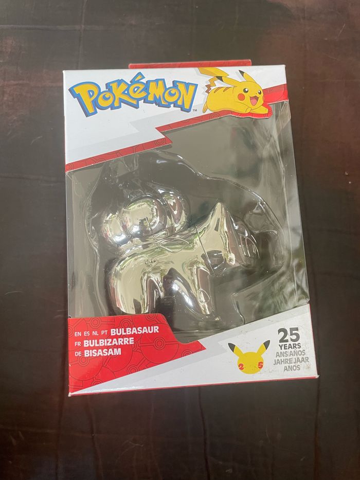 figurine bulbizarre pokémon 25 ans
