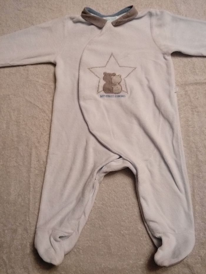 Pyjamas grenouillère 6 mois Obaïbi (réf perso D8)(familleac72)