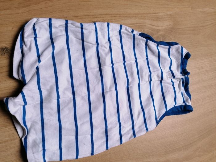 Combishort 12mois Mickey Disney - photo numéro 2