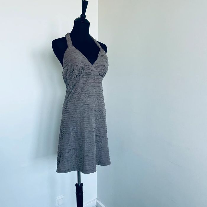 🚨 Négociable 🚨 très bon état. Robe. Taille 38. - photo numéro 14