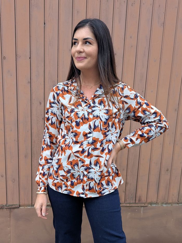 Chemise fleurie Berlin camel marine gris
Taille S/M - photo numéro 3