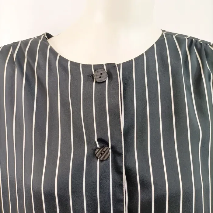 Robe chemise à rayures verticales noires et blanches Cori vintage – fluide et vintage taille 46 A765 - photo numéro 3