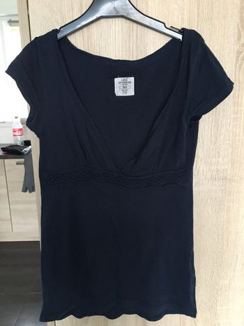 T-shirt bleu marine taille XS