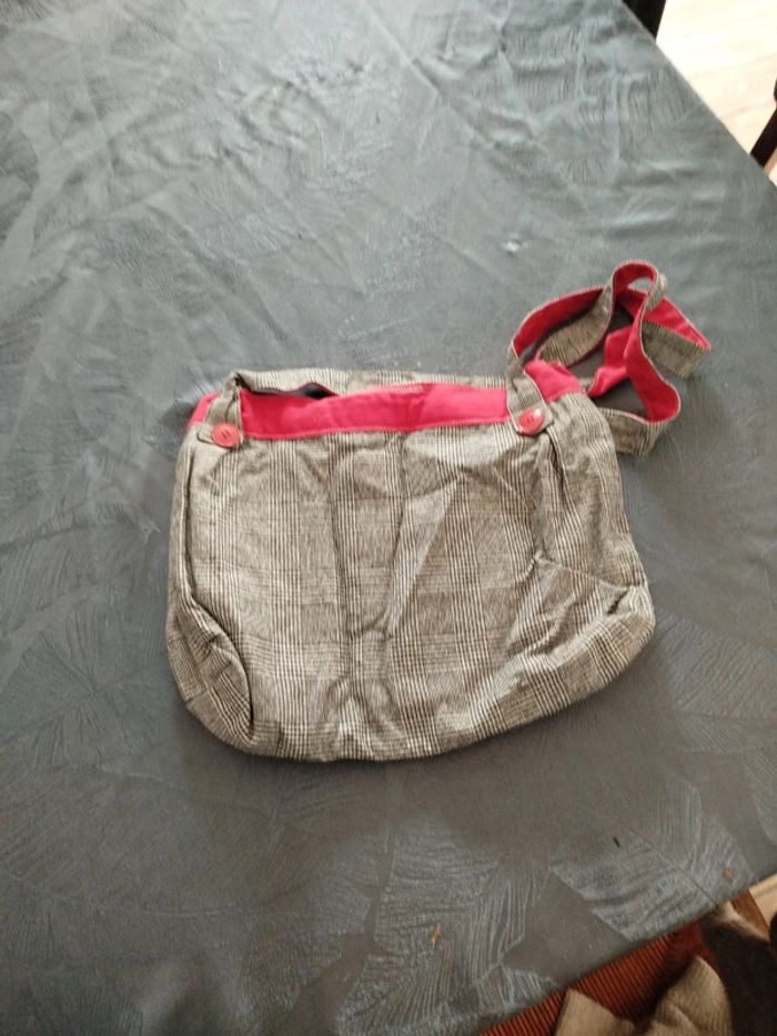 Sac a main - photo numéro 2