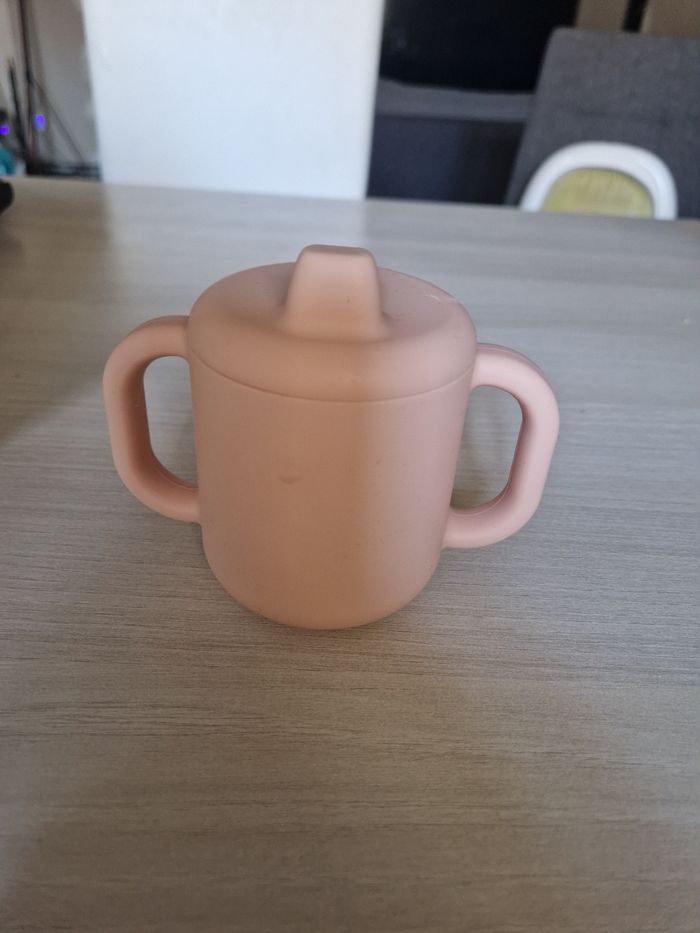Tasse à bec