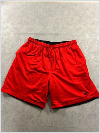 Short Reebok noir et rouge Réversible Taille XL