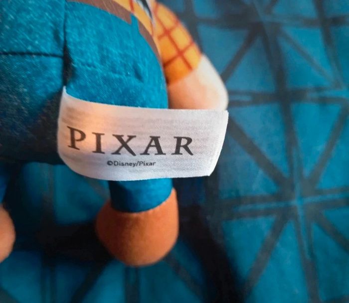 Peluche Woody Toy Story - photo numéro 3