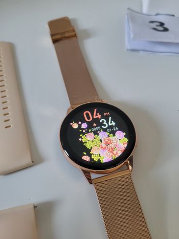 Montre connecté femme