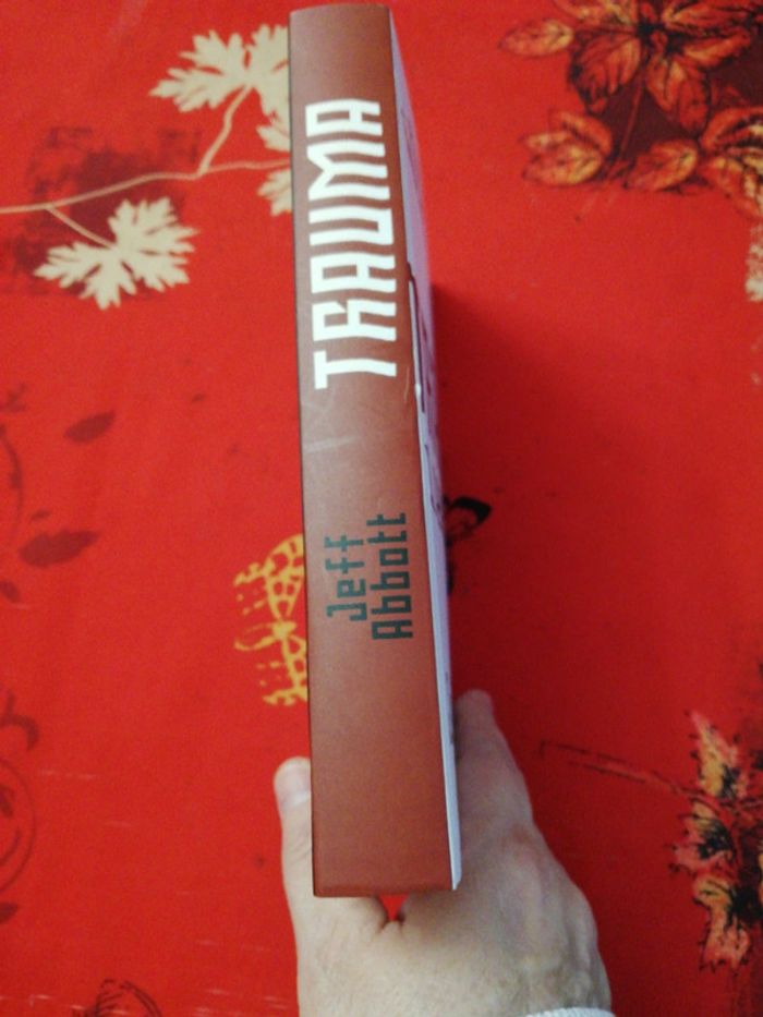 Trauma - photo numéro 3