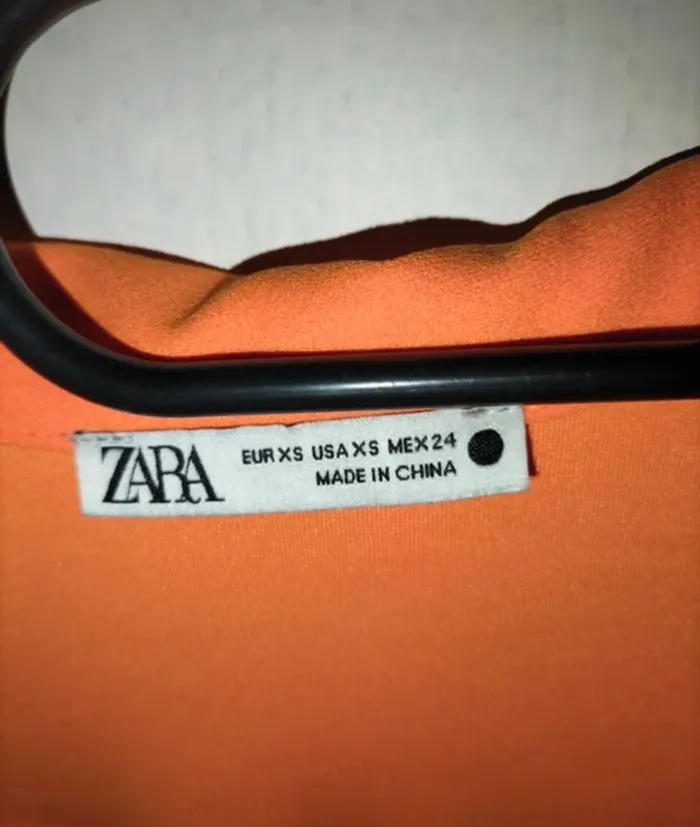 Chemisier cache cœur Zara TBE Taille XS - photo numéro 3
