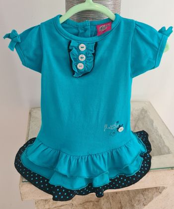 Robe 6 mois  style espagnolcomme neuve