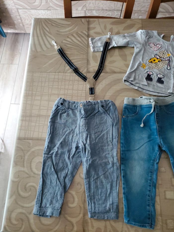 Lot 2 jeans 1 T-shirt 80 cm 18 mois In Extenso - photo numéro 2