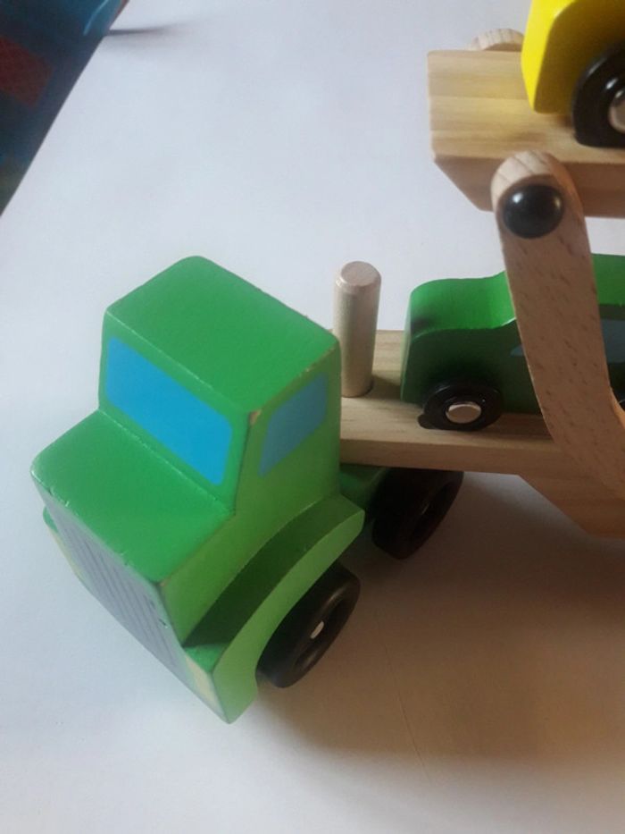 Camion transport de voitures - photo numéro 4