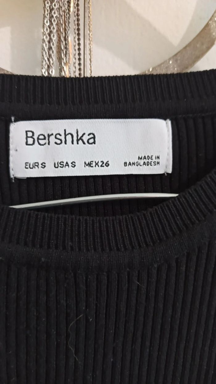 Robe sans manche taille S marque Bershka - photo numéro 3