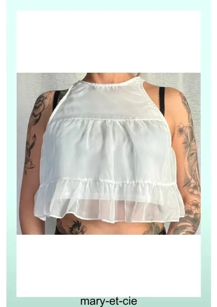 SOLDE - Top court taille 38 - missguided - photo numéro 2
