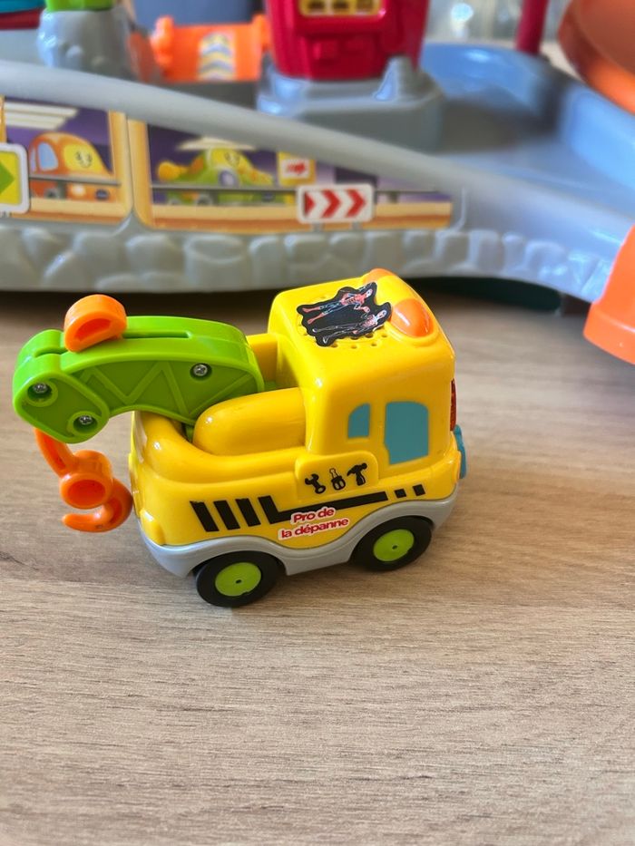 Garage tut tut bolide - photo numéro 5