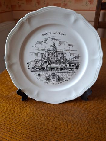 Assiette décorative 