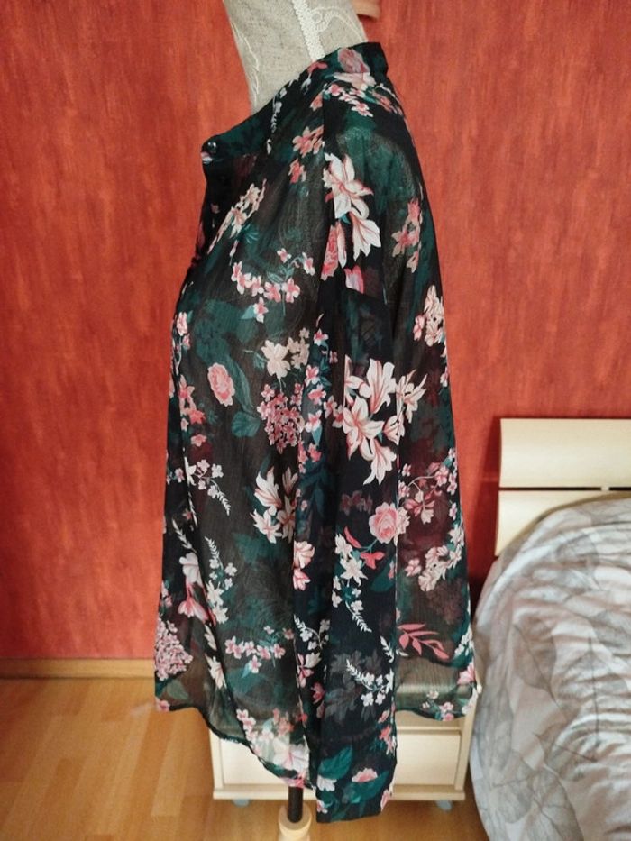 Chemisier fleuri en transparence - photo numéro 9