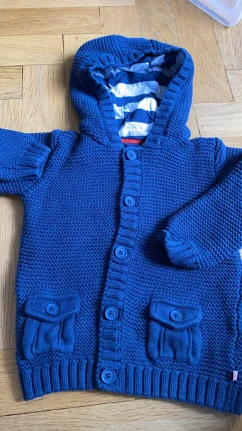 Gilet bleu marine 18-24 mois