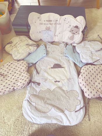 Tour de lit verbaudet et sa gigoteuse assortie