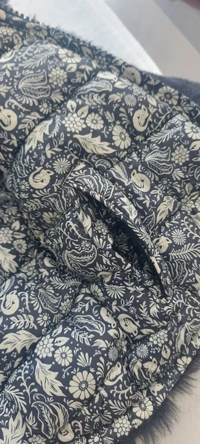 Manteau réversible bébé fille 12 mois ikks - photo numéro 2