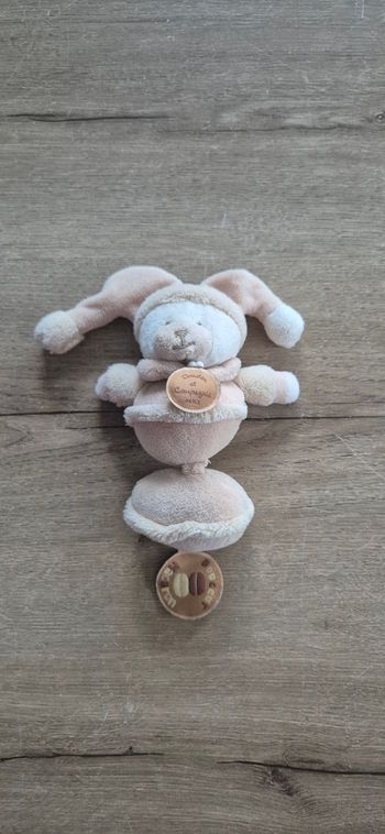 Doudou hochet macaron