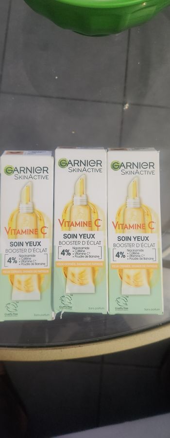 Soins yeux booster d'éclat