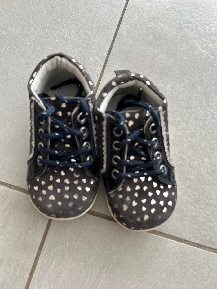 Chaussure 19