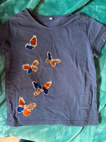T-shirt papillons à sequins 8 ans