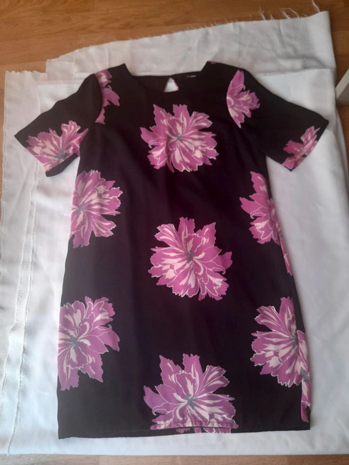 Robe manches courtes taille M