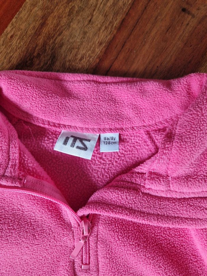 Pull / Polaire 8 ans - photo numéro 2
