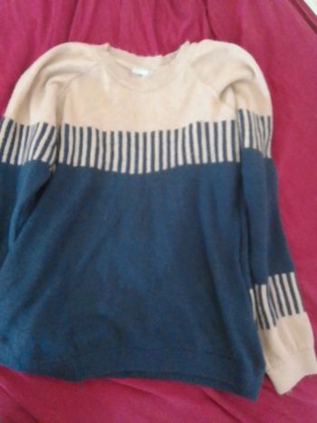 Pull acrylique