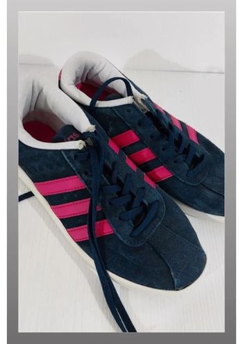 Paire de basket adidas bleues et roses taille 36