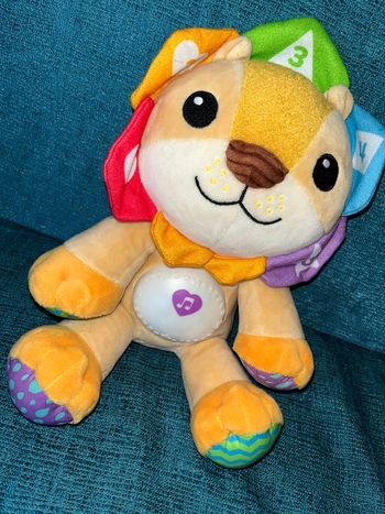 Peluche parlante et musicale
