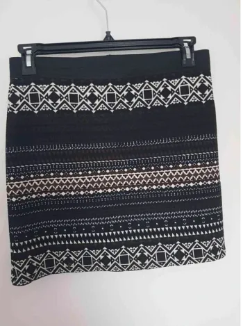 Jupe  élastique  taille 38  40