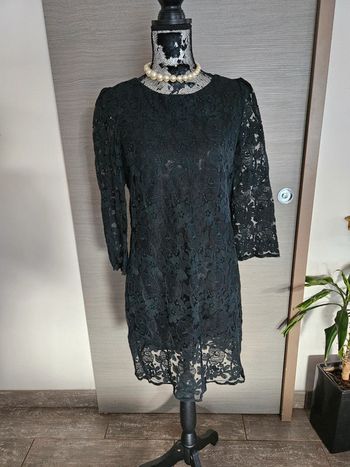 Robe dentelle noir