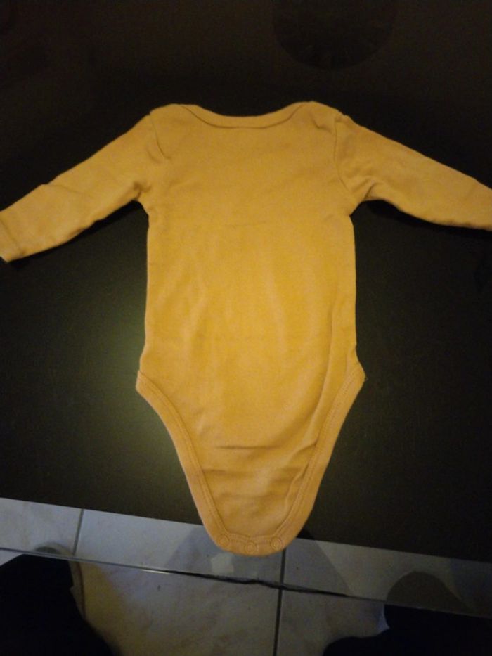 3 bodies - photo numéro 10