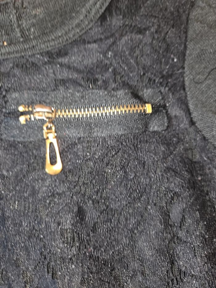 Pull léger fin taille 6 ans - photo numéro 3