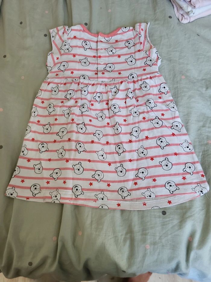 Robe Winnie l'ourson 9 mois - photo numéro 4