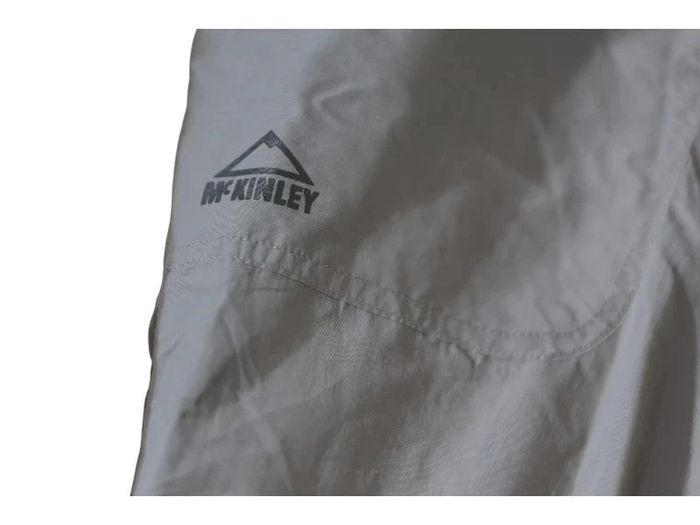 C60 short gris MC Kinley 46 - photo numéro 3